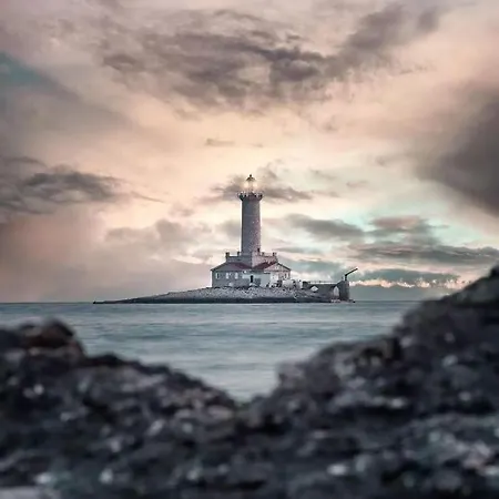 Porer Lighthouse 1833 アパート *