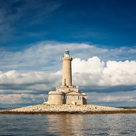 Porer Lighthouse 1833 아파트